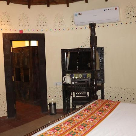 Regenta Resort Bhuj By Royal Orchid Hotels Limited Exterior foto