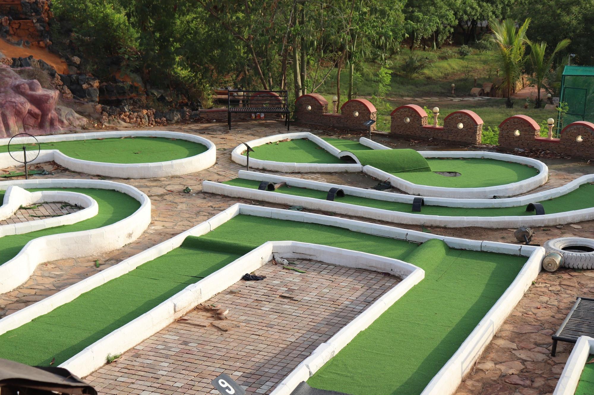 Regenta Resort Bhuj By Royal Orchid Hotels Limited Exterior foto