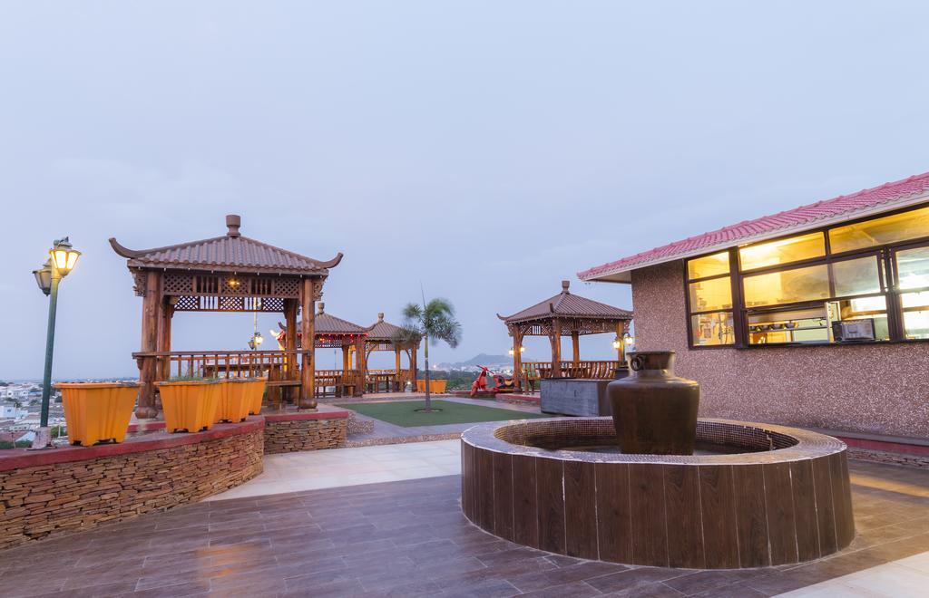 Regenta Resort Bhuj By Royal Orchid Hotels Limited Exterior foto